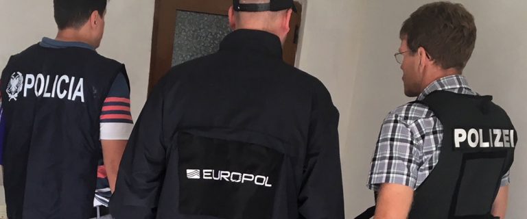Pas Interpolit edhe Europol e thote: Shqipëria mbetet burimi kryesor i kriminalitetit dhe trafikimit te drogës në Evropë! Pas Interpolit edhe Europol e thote: Shqipëria mbetet burimi kryesor i kriminalitetit dhe trafikimit te drogës në Evropë!
