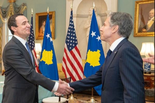 7E32B520-BB04-4BDB-9102-E4977C7AFADA