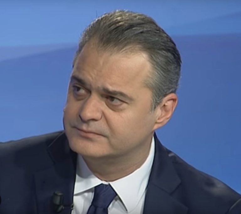 Ben Blushi: Si mund të jetë Europa pa kisha dhe pa parti Ben Blushi: Si mund të jetë Europa pa kisha dhe pa parti