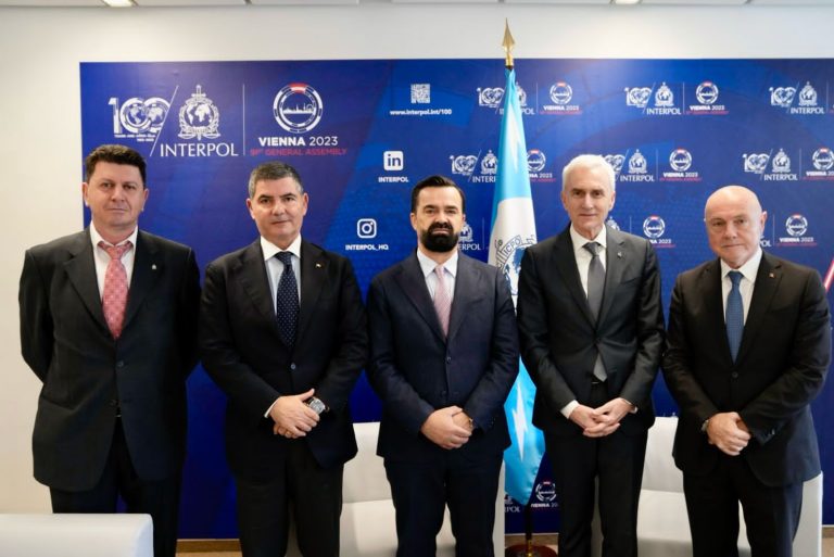 Interpol del me nje deklaratë te Vienës, pas kater dite pune në Asamblene e Pergjithshme Interpol del me nje deklaratë te Vienës, pas kater dite pune në Asamblene e Pergjithshme