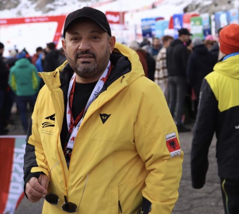 Presidenti i ASF Elvis Toçi: Pa ski nuk je as zviceran i mirë e as shqiptar i integruar mirë! Presidenti i ASF Elvis Toçi: Pa ski nuk je as zviceran i mirë e as shqiptar i integruar mirë!