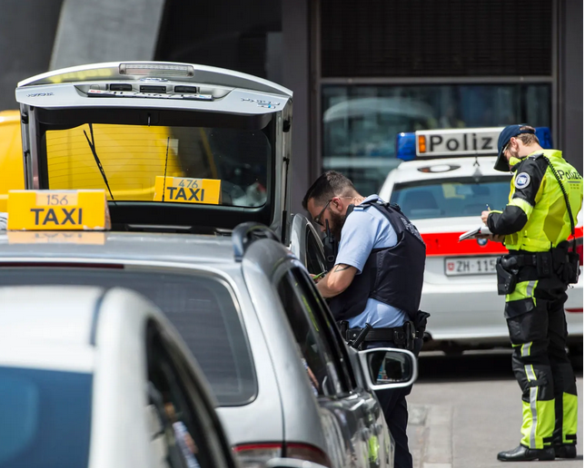 Zvicra largon nga puna 1500 persona për shkak të njohjes së dobët të gjuhës gjermane Zvicra largon nga puna 1500 persona për shkak të njohjes së dobët të gjuhës gjermane