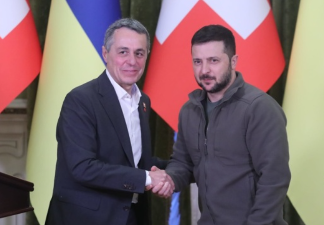 Ishte paralajmëruar në Gjenevë, pse Zvicra ndryshoi vendin e mbajtjes së konferencës ndërkombëtare për paqe në Ukrainë Ishte paralajmëruar në Gjenevë, pse Zvicra ndryshoi vendin e mbajtjes së konferencës ndërkombëtare për paqe në Ukrainë