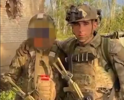 Mercenari serb ka një problem me Putinin. Rusia i jep para për të vrarë ukrainas, por nuk i jep pasaportën ruse Aleksandar Jokiçit Mercenari serb ka një problem me Putinin. Rusia i jep para për të vrarë ukrainas, por nuk i jep pasaportën ruse Aleksandar Jokiçit