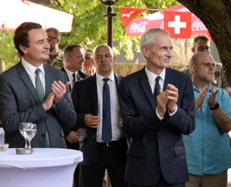 Le Premier ministre kosovar M. Kurti: De 2007 à 2023, les investissements suisses au Kosovo s’élèvent à 1,1 milliard d’euros Le Premier ministre kosovar M. Kurti: De 2007 à 2023, les investissements suisses au Kosovo s’élèvent à 1,1 milliard d’euros