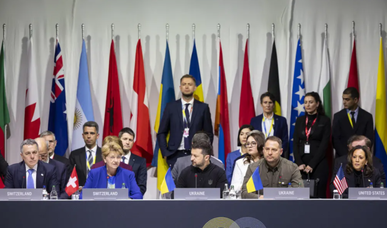 Zvicra, aty ku shkruhet historia dhe paqja. Konferenca për Ukrainën po dëshmon kete në Bürgenstock, e tha edhe Zelensky Zvicra, aty ku shkruhet historia dhe paqja. Konferenca për Ukrainën po dëshmon kete në Bürgenstock, e tha edhe Zelensky