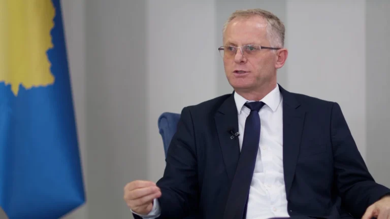 Bislimi për provokimin në Bujanoc: S’është incident i izoluar, por kërcënim e represion kundër shqiptarëve Bislimi për provokimin në Bujanoc: S’është incident i izoluar, por kërcënim e represion kundër shqiptarëve