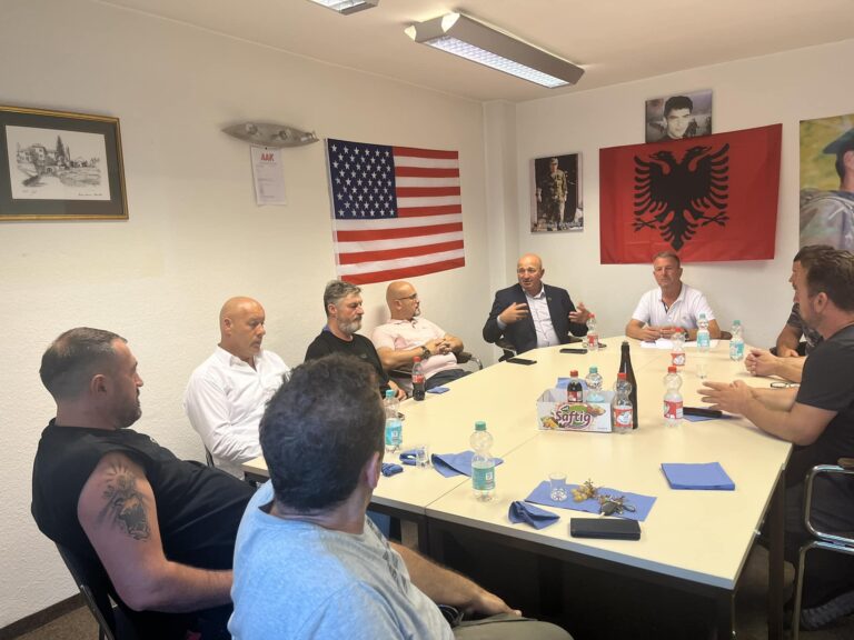 AAK-Dega në Nürnberg për Bayern mbajti takimin e radhës me anëtaret e kryesisë AAK-Dega në Nürnberg për Bayern mbajti takimin e radhës me anëtaret e kryesisë