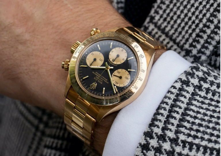 Ora e parë Rolex Rainbow do të dalë më 8 nëntor në Gjenevë (3.5 milionë dollarë) Ora e parë Rolex Rainbow do të dalë më 8 nëntor në Gjenevë (3.5 milionë dollarë)