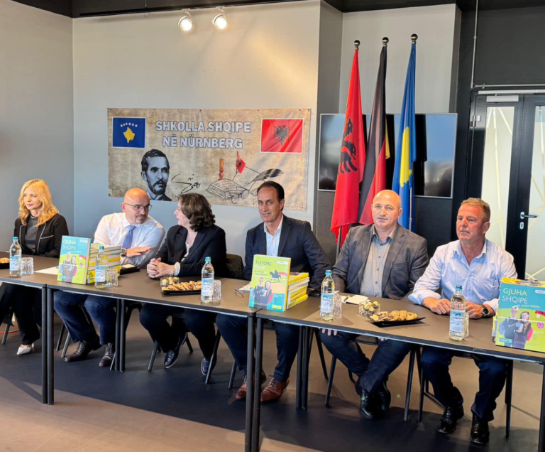 Gjermani, fillimi vitit të ri shkollor mbledh Këshillin organizativ dhe mësuesit e gjuhës shqipe të Nürnbergut Gjermani, fillimi vitit të ri shkollor mbledh Këshillin organizativ dhe mësuesit e gjuhës shqipe të Nürnbergut
