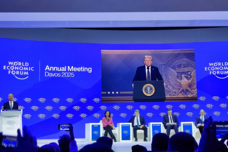WEF 2025 / Drejtpërdrejt me Donald Trump në Davos: Tash e tutje do të kemi vetëm dy gjini, mashkull dhe femër! WEF 2025 / Drejtpërdrejt me Donald Trump në Davos: Tash e tutje do të kemi vetëm dy gjini, mashkull dhe femër!