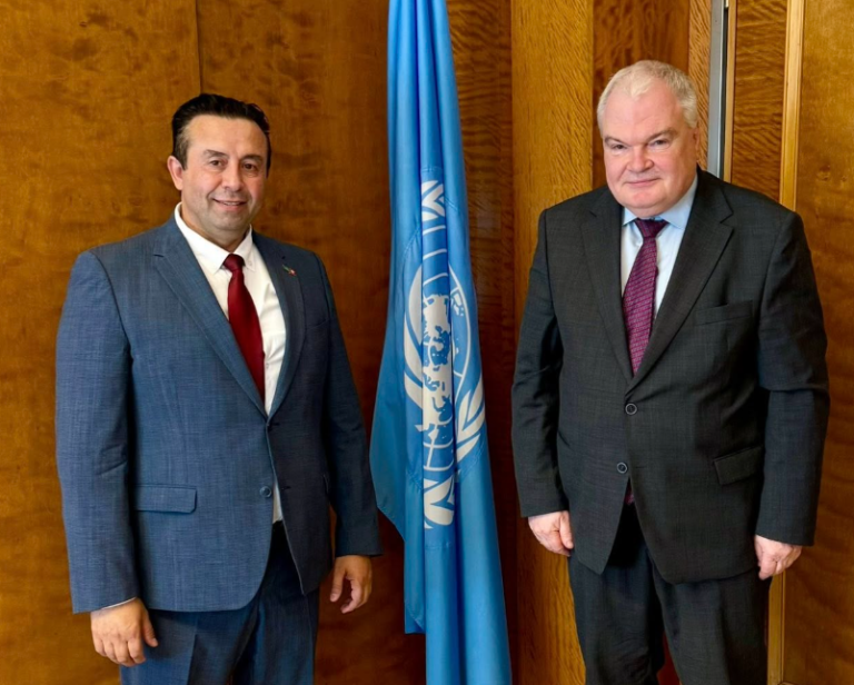Avni Nasufoski nommé représentant de l’Union africaine auprès de l’ONU. Ambassadeur pour 35 pays Avni Nasufoski nommé représentant de l’Union africaine auprès de l’ONU. Ambassadeur pour 35 pays